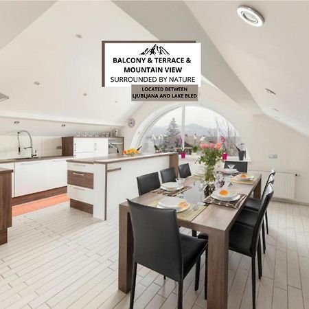 Apartment Mountain Sunrise Škofja Loka Екстериор снимка