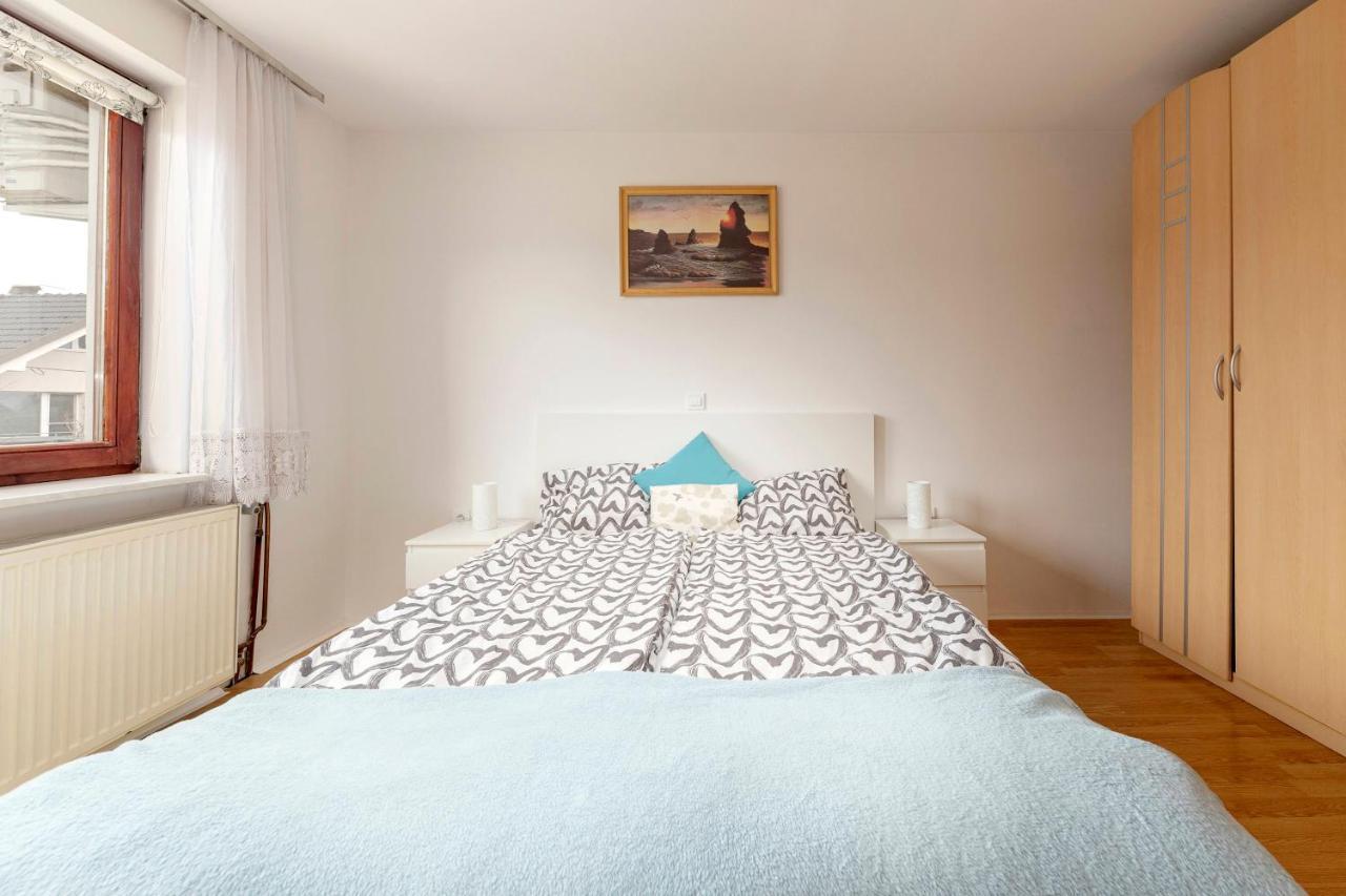 Apartment Mountain Sunrise Škofja Loka Екстериор снимка