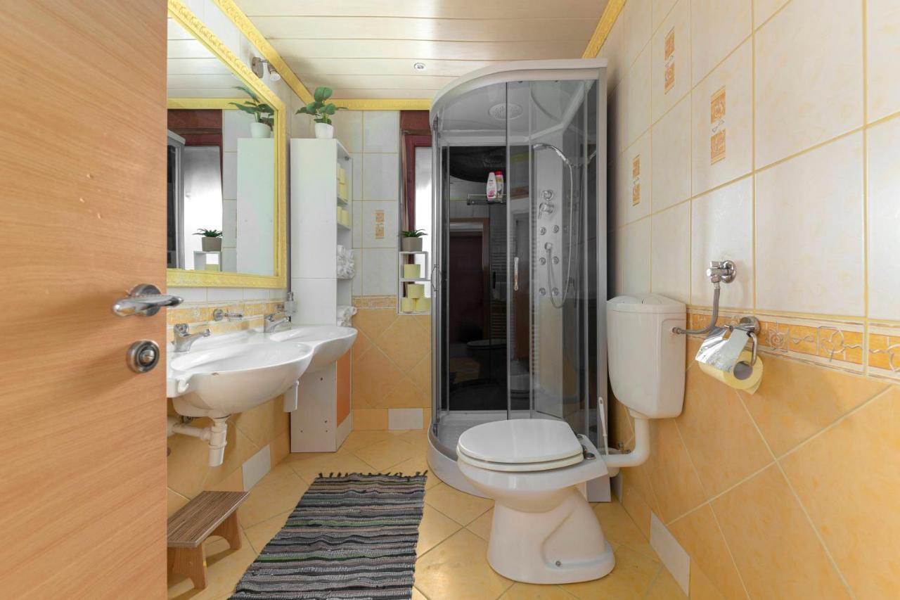 Apartment Mountain Sunrise Škofja Loka Екстериор снимка